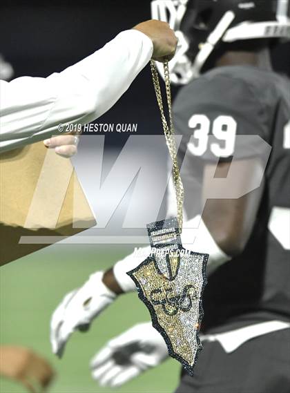 Thumbnail 2 in DeMatha @ St. John Bosco photogallery.