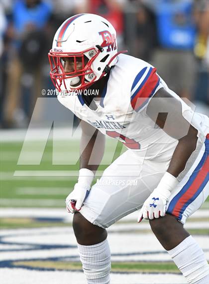 Thumbnail 1 in DeMatha @ St. John Bosco photogallery.
