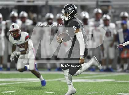 Thumbnail 2 in DeMatha @ St. John Bosco photogallery.