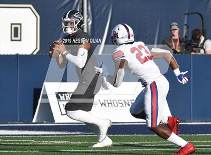 Thumbnail 2 in DeMatha @ St. John Bosco photogallery.