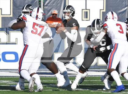Thumbnail 2 in DeMatha @ St. John Bosco photogallery.
