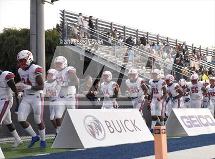 Thumbnail 2 in DeMatha @ St. John Bosco photogallery.