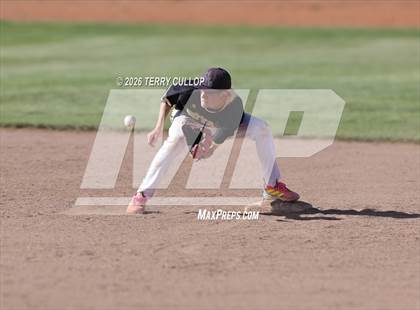 Thumbnail 2 in Roy @ Northridge photogallery.