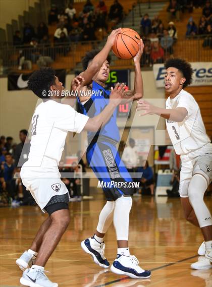 Thumbnail 1 in Crespi vs Grant (Les Schwab Invitational) photogallery.