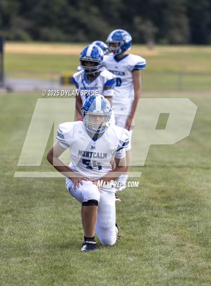 Thumbnail 2 in PikeView vs Montcalm Scrimmage photogallery.