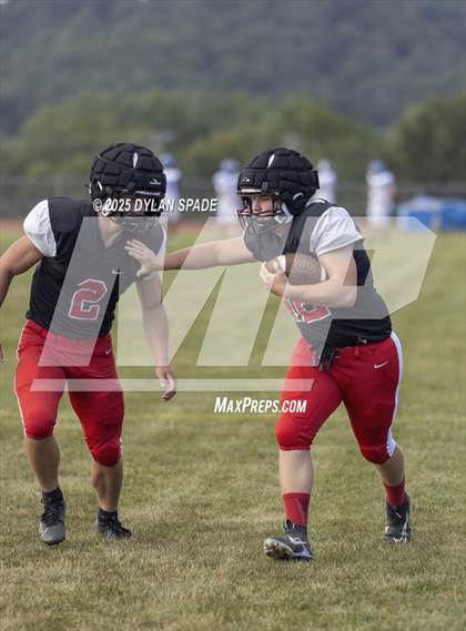 Thumbnail 2 in PikeView vs Montcalm Scrimmage photogallery.