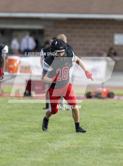 Thumbnail 2 in PikeView vs Montcalm Scrimmage photogallery.