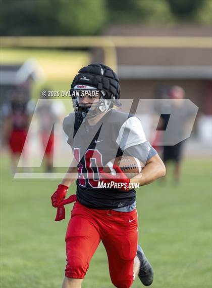 Thumbnail 1 in PikeView vs Montcalm Scrimmage photogallery.