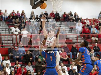 Thumbnail 3 in East St. Louis vs Highland (IHSA Class 3A Championship) photogallery.