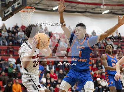 Thumbnail 3 in East St. Louis vs Highland (IHSA Class 3A Championship) photogallery.