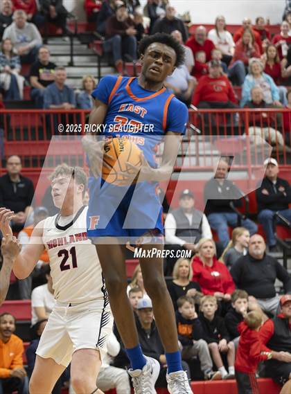 Thumbnail 1 in East St. Louis vs Highland (IHSA Class 3A Championship) photogallery.