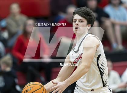 Thumbnail 1 in East St. Louis vs Highland (IHSA Class 3A Championship) photogallery.