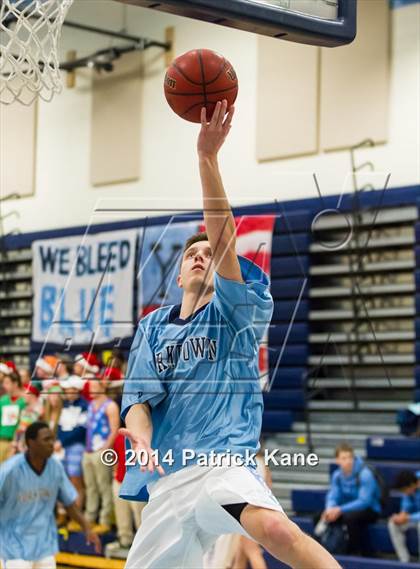 Thumbnail 3 in Wakefield @ Yorktown photogallery.