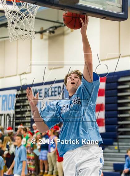 Thumbnail 1 in Wakefield @ Yorktown photogallery.