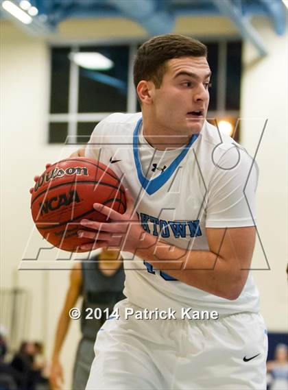Thumbnail 1 in Wakefield @ Yorktown photogallery.