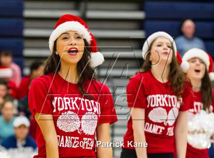 Thumbnail 3 in Wakefield @ Yorktown photogallery.