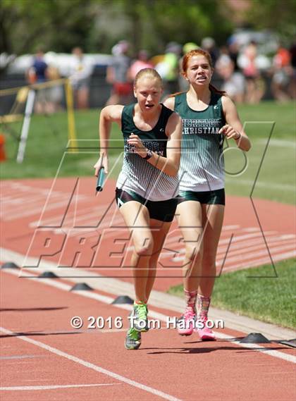 Thumbnail 2 in CHSAA Track and Field Championships photogallery.