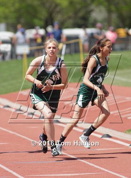 Thumbnail 3 in CHSAA Track and Field Championships photogallery.