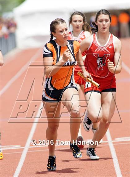 Thumbnail 2 in CHSAA Track and Field Championships photogallery.