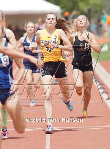 Thumbnail 2 in CHSAA Track and Field Championships photogallery.