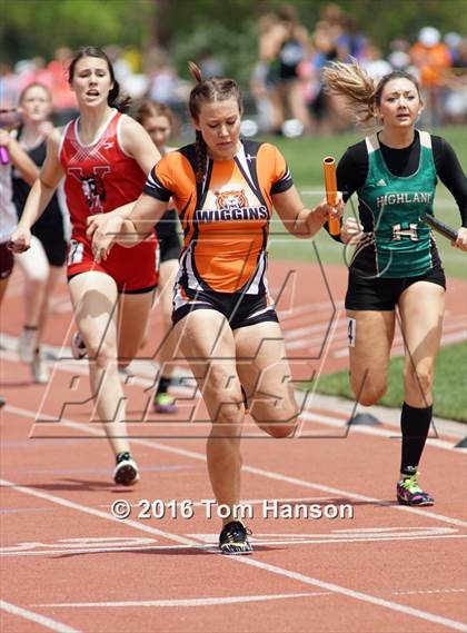 Thumbnail 2 in CHSAA Track and Field Championships photogallery.