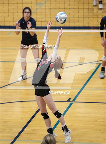 Thumbnail 3 in Gooding vs Timberlake (3A state tournament) photogallery.