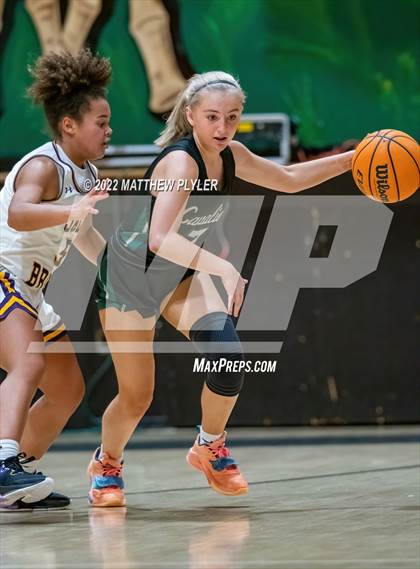 Thumbnail 1 in Durham Academy vs. Jack Britt (Cumberland County Holiday Classic) photogallery.