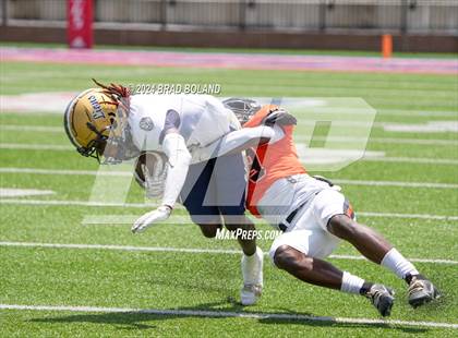 Thumbnail 1 in Foley @ McGill-Toolen (Spring Game) photogallery.
