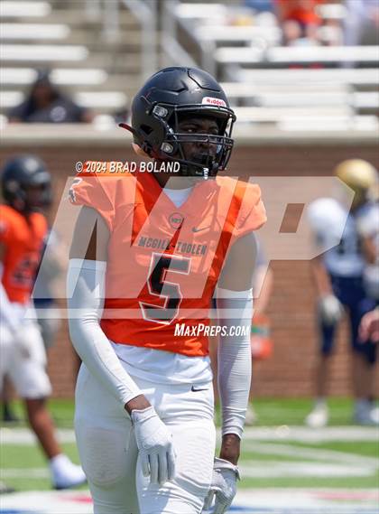 Thumbnail 3 in Foley @ McGill-Toolen (Spring Game) photogallery.