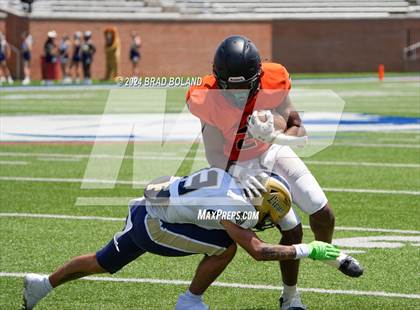 Thumbnail 3 in Foley @ McGill-Toolen (Spring Game) photogallery.