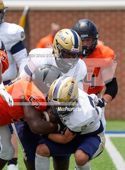Thumbnail 3 in Foley @ McGill-Toolen (Spring Game) photogallery.