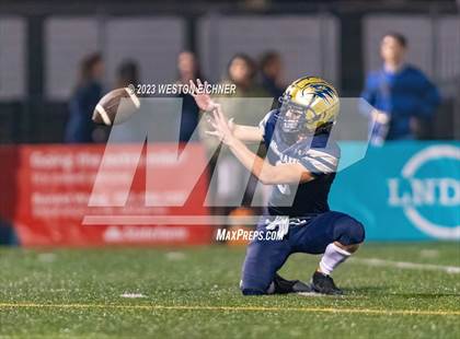 Thumbnail 2 in Point Loma vs Del Norte (CIF SDS Division 2 Semifinal) photogallery.