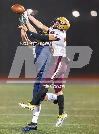 Thumbnail 2 in Point Loma vs Del Norte (CIF SDS Division 2 Semifinal) photogallery.