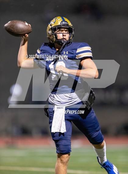 Thumbnail 3 in Point Loma vs Del Norte (CIF SDS Division 2 Semifinal) photogallery.