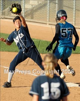 Thumbnail 3 in Santiago vs. Pacifica (D1 Section Final) photogallery.