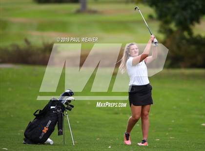 Thumbnail 3 in Mifflinburg vs. Milton photogallery.