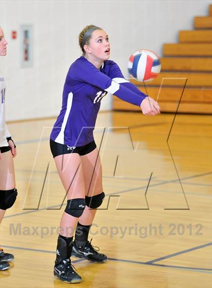 Thumbnail 1 in Unity @ Grantsburg (WIAA D3 Regionals)  photogallery.