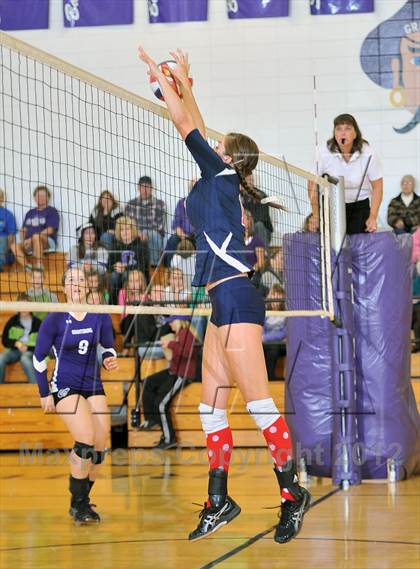 Thumbnail 1 in Unity @ Grantsburg (WIAA D3 Regionals)  photogallery.