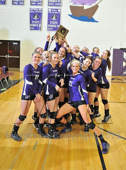 Thumbnail 3 in Unity @ Grantsburg (WIAA D3 Regionals)  photogallery.