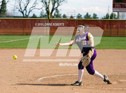 Thumbnail 3 in Centennial vs Ridgeview photogallery.
