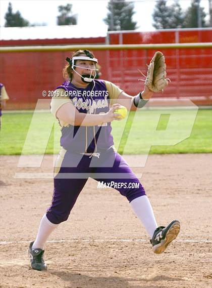 Thumbnail 3 in Centennial vs Ridgeview photogallery.