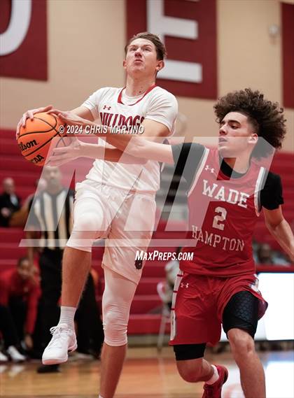 Thumbnail 2 in Wade Hampton vs Boiling Springs (Poinsettia Classic) photogallery.