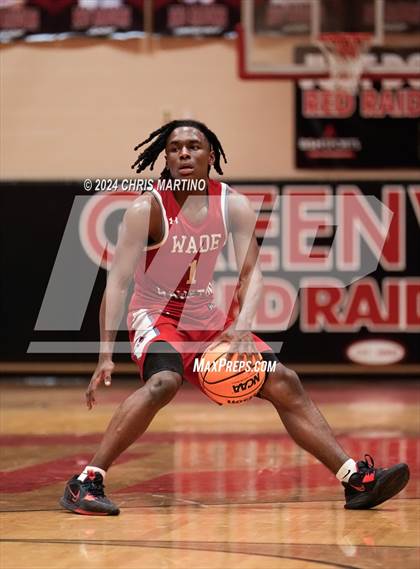 Thumbnail 3 in Wade Hampton vs Boiling Springs (Poinsettia Classic) photogallery.