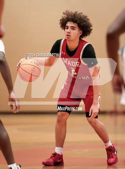 Thumbnail 3 in Wade Hampton vs Boiling Springs (Poinsettia Classic) photogallery.