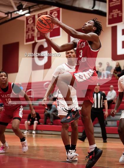 Thumbnail 1 in Wade Hampton vs Boiling Springs (Poinsettia Classic) photogallery.