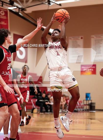 Thumbnail 3 in Wade Hampton vs Boiling Springs (Poinsettia Classic) photogallery.