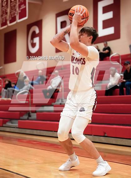 Thumbnail 3 in Wade Hampton vs Boiling Springs (Poinsettia Classic) photogallery.