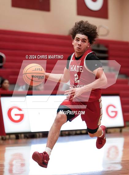 Thumbnail 3 in Wade Hampton vs Boiling Springs (Poinsettia Classic) photogallery.