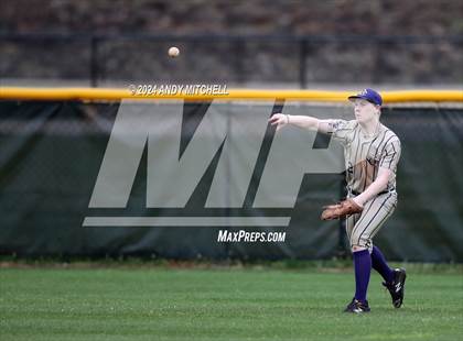 Thumbnail 3 in Silverdale Academy vs Grundy County photogallery.