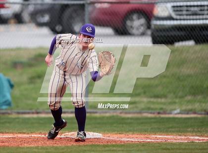Thumbnail 1 in Silverdale Academy vs Grundy County photogallery.